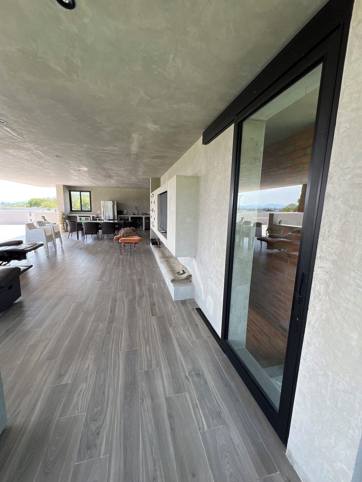 The house, 035